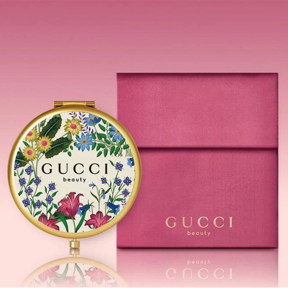 Gucci Beauty Flora Compact Mirror Antique Floral Design with Burgundy Snap Pouch - Picture 3 of 15